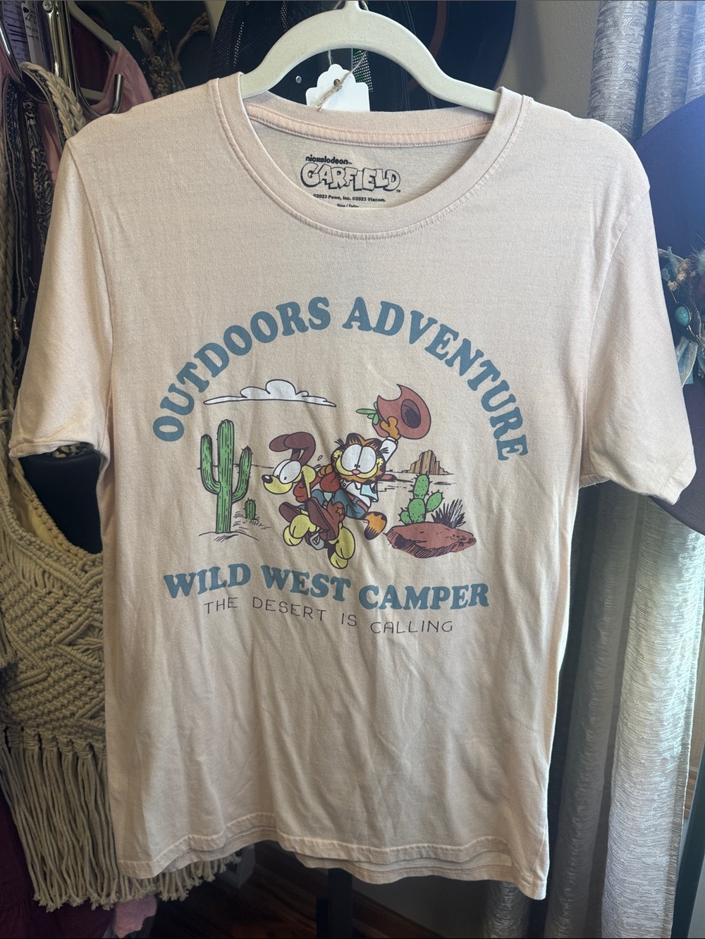 Garfield Outdoors Adventure Wild West Camper Short Sleeve Tee - Light Pink